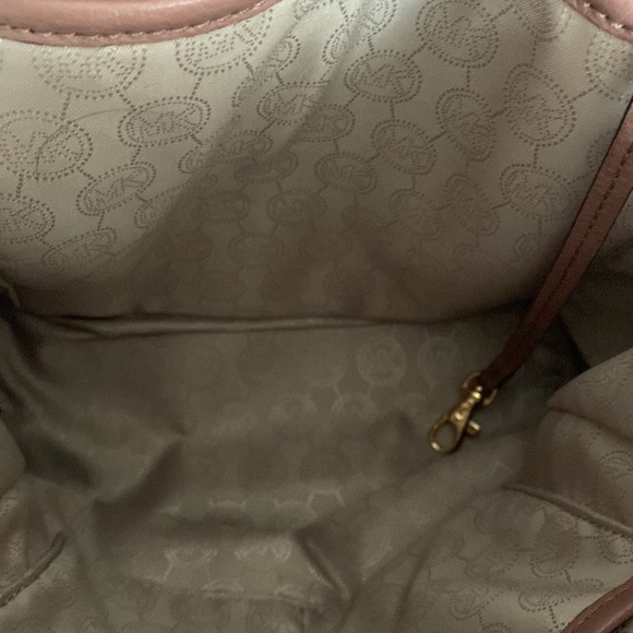 Michael Kors leather backpack - Picture 3 of 8